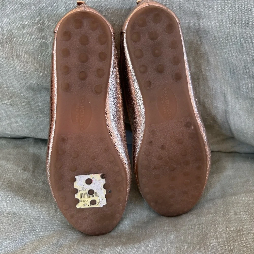 Kenneth Cole Rose Gold Ballet Flats with Ankle Strap size 4